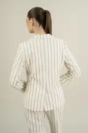 ÇİZGİLİ MONO KAPAMA CEKET 7