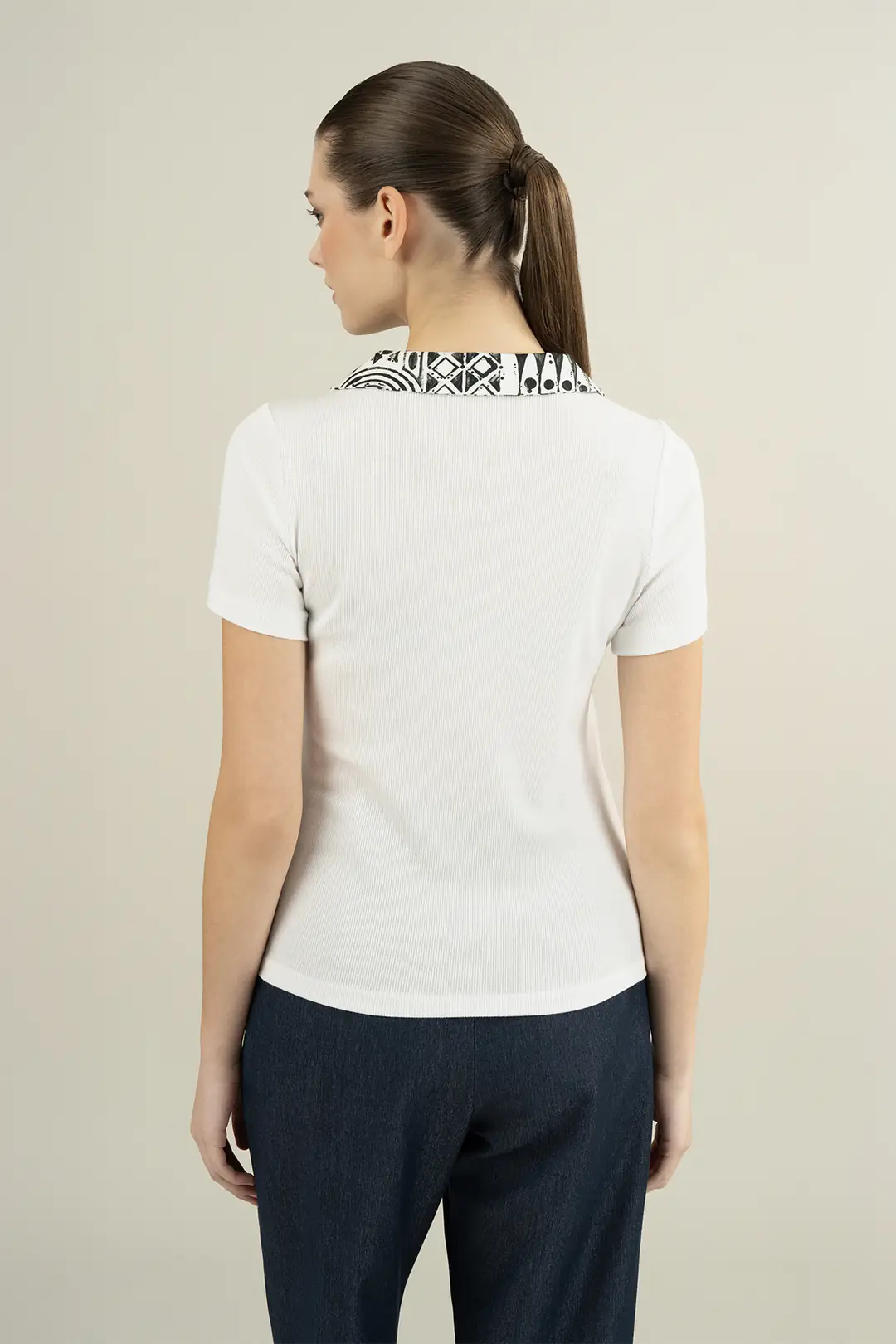 YAKA DESENLİ ÖRME BLUZ