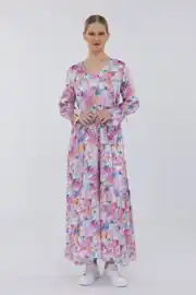 V YAKA BELİ KUŞAK BAĞLAMALI ETEĞİ KLOŞ BİLEK BOY DESENLİ ELBİSE 1