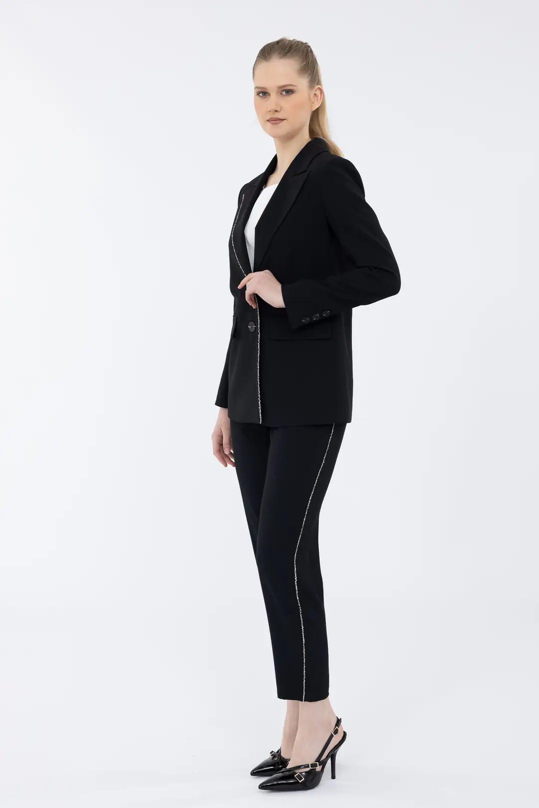 MONO KAPAMA BLAZER CEKETLİ HAVUÇ PANTOLONLU ŞERİT GEÇİŞLİ TAKIM ELBİSE