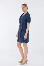 KOL APOLETLİ BELİ KUŞAK KEMER BAĞLAMALI CEPLİ KISA ELBİSE 3